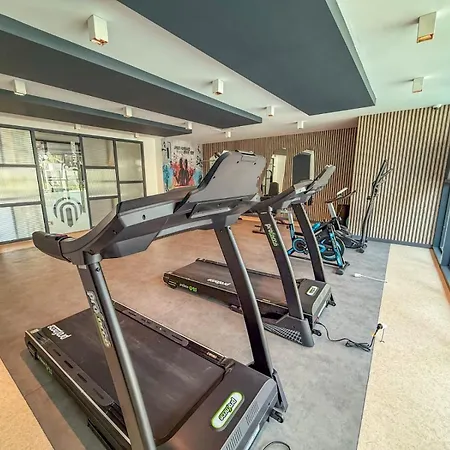 Luxury Near Cleopatra- Midpoint 41 Apartament